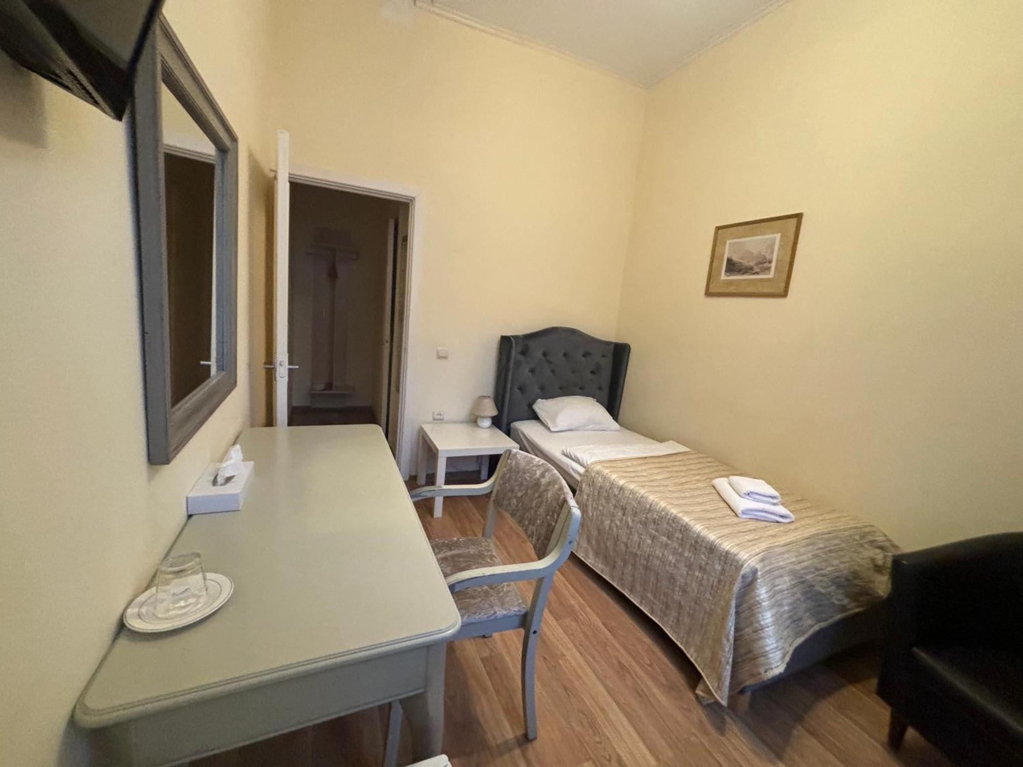Hotel Viktorija 3*